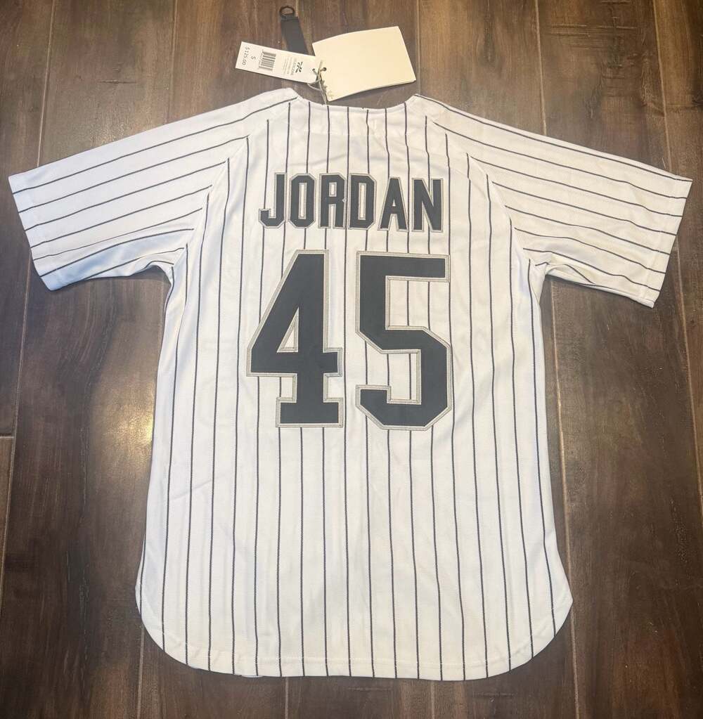 Headgear Classics Michael Jordan Birmingham Barons 45 Pinstripe Baseball Jersey
